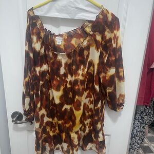 Jaclyn Smith Gold and Brown Relaxed 3/4 Sleeve Blouse